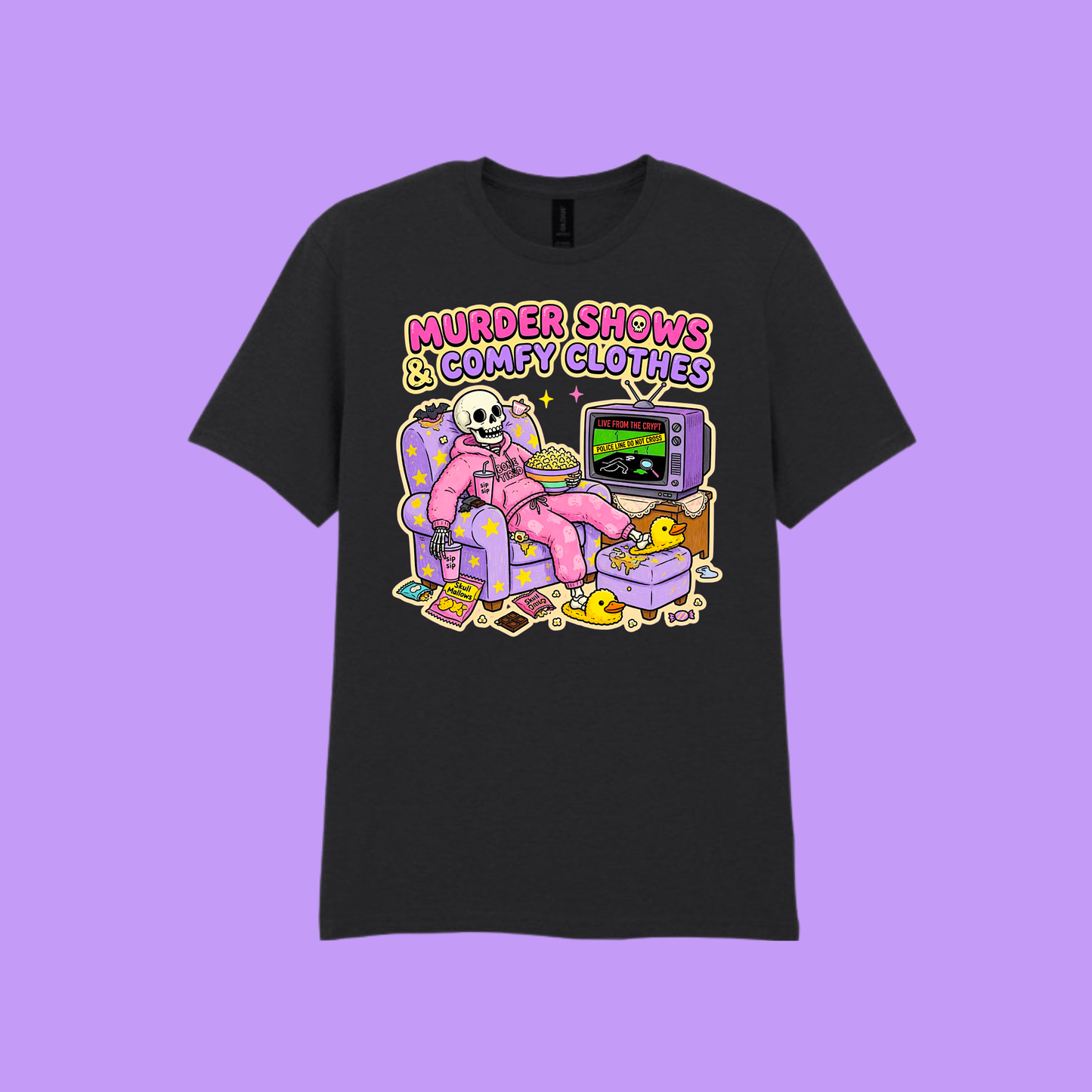 MURDER SHOWS & COMFY CLOTHES T-SHIRT